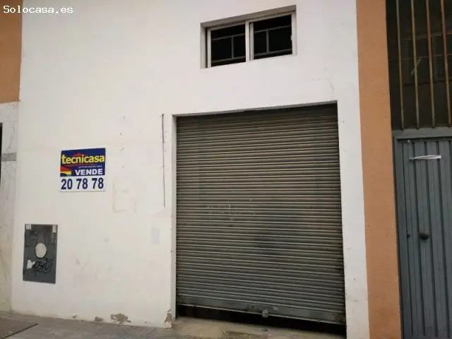 Local en Maria Auxiliadora para reformar y alquilar
