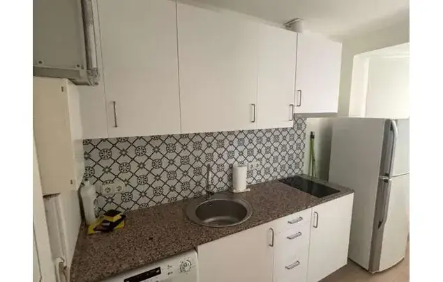 Estudio 25m² Barcelona La Salut Amueblado Wifi Incluido