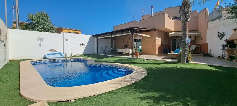 Villa en Venta 3 Dormitorios Dolores de Pacheco Murcia