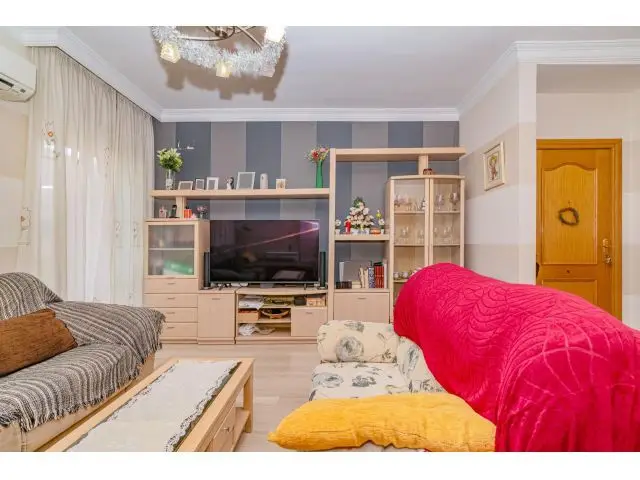 Piso en Venta Híjar Granada con Terraza Garaje y Trastero