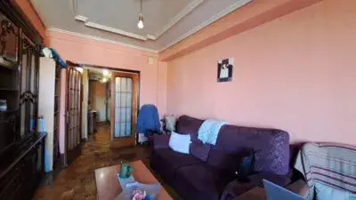 Piso en venta en Torres, cerca de Torrelavega