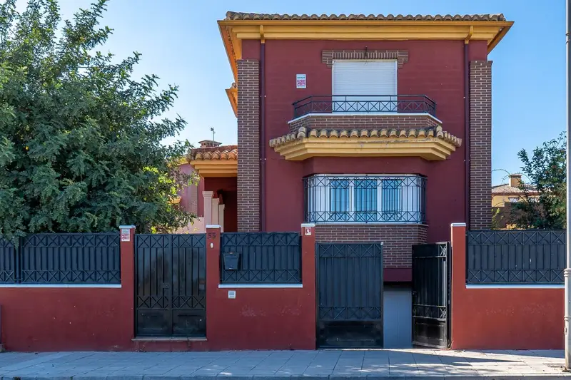 Venta Casa con Terraza en Urbanizacion La Masia Alhendin