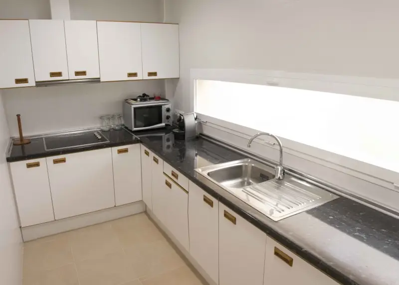 Piso Moderno Amueblado 80m2 - 2 Habitaciones 2 Baños