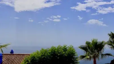 Chalet con Vistas al Mar en La Herradura Alquiler a Largo Plazo