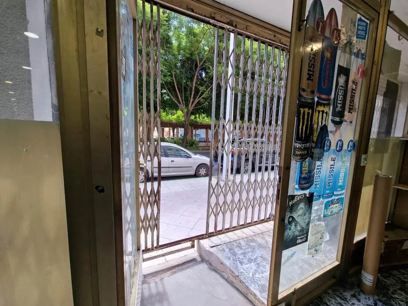 Local Comercial en alquiler en Elche / Elx, Alicante