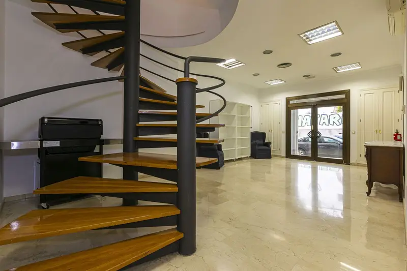Nave Industrial en Venta Marbella