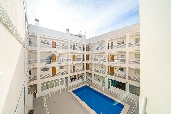 Piso en venta en Almoradı 93m2 3 dormitorios 2 baños