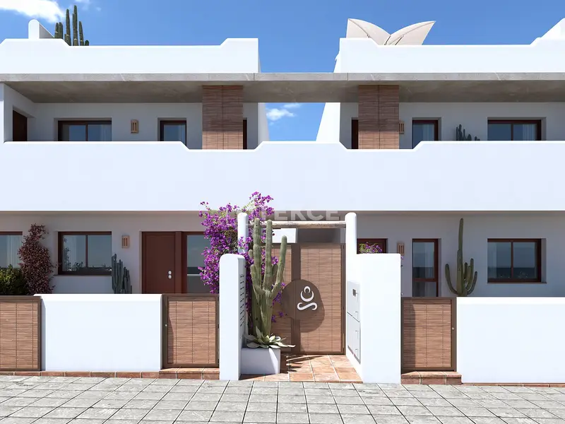 Casas con Piscina en Pilar de la Horadada Costa Blanca