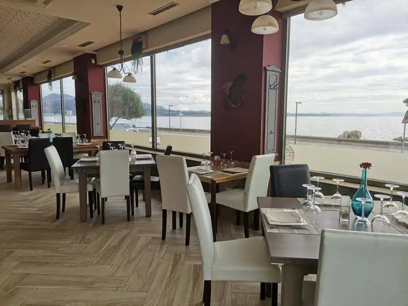 Restaurante en Alquiler Ribeira A Coruna 300m2