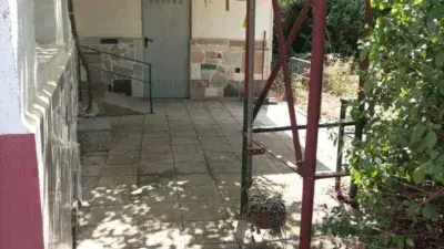 Casa unifamiliar en venta en Calle Mansilla, 13