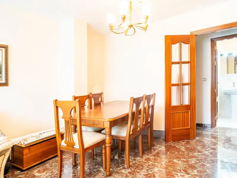 Piso en venta en C. Ballesteros