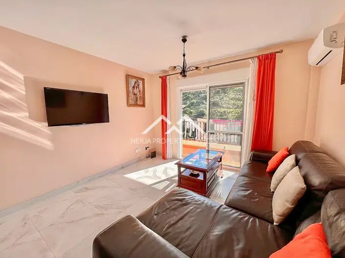 Apartamento en Torrox Pueblo 3 Dormitorios Planta Baja con Ascensor