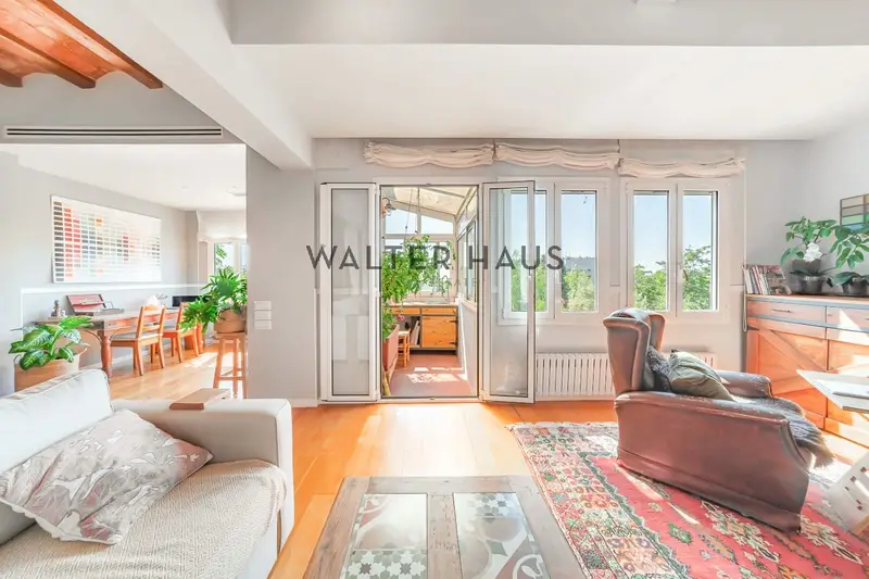 Atico en venta en Vallcarca con 3 terrazas y vistas