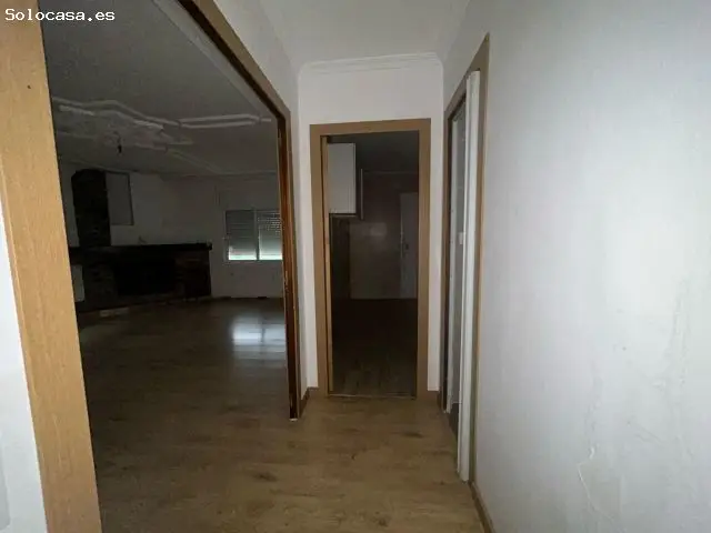 Casa a 4 Vientos para Reformar 177m2 con Piscina