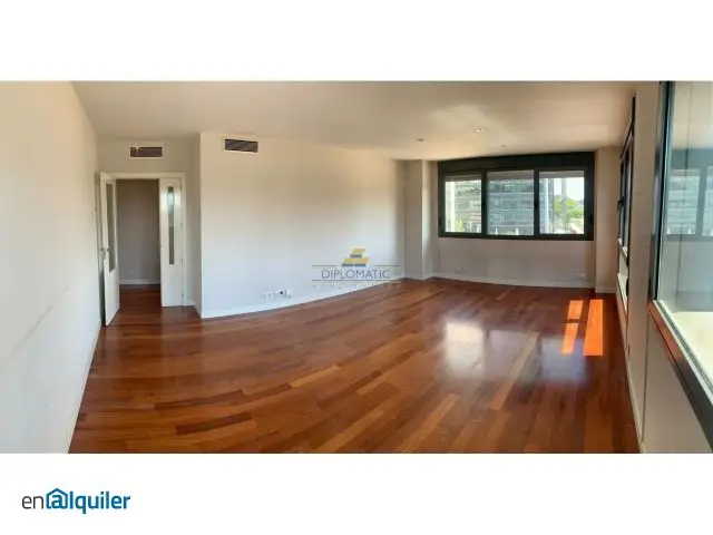 Alquiler Piso Lujo Hortaleza 160m2  Piscina Padel Gimnasio