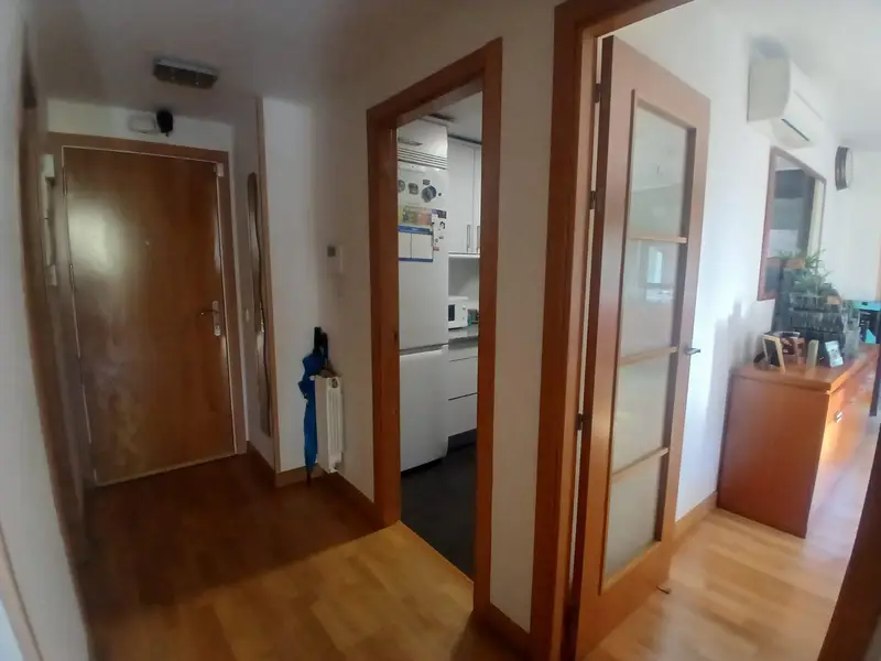 Piso en Venta en Urbanizaci")n con Piscina Trastero y Garaje