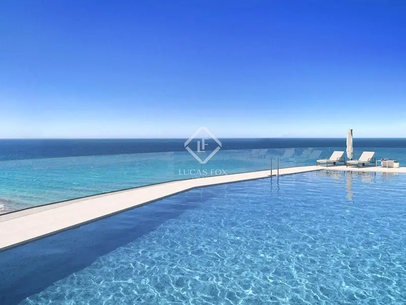 Chalet en Vélez Málaga con Piscina y Vistas al Mar