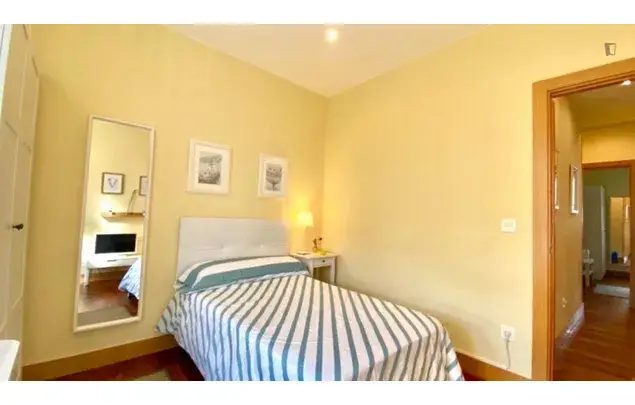 Alquiler Apartamento 5 Dormitorios Bilbao 3-24 Meses