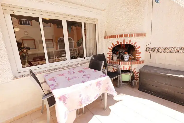 Apartamento 2 Dormitorios Torrevieja Cerca Playa Naufragos