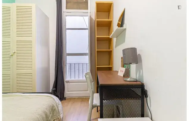 Alquiler Apartamento 4 Dormitorios Barcelona 3 24 Meses