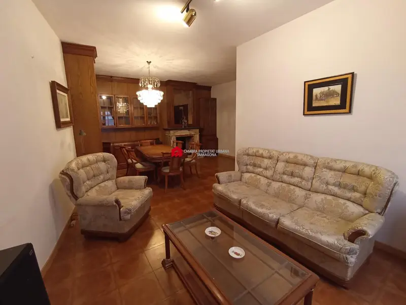 Casa con calefacción en el centro de Tortosa 392m2
