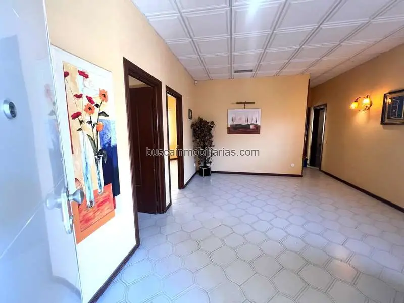 Local Comercial en Venta Fuengirola Posibilidad Vivienda