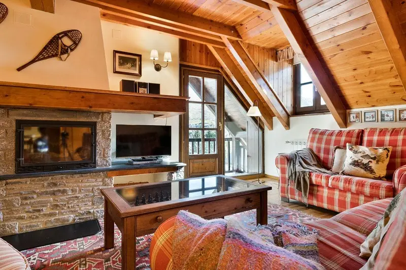 Apartamento 4 Dormitorios Alquiler Val d'Aran