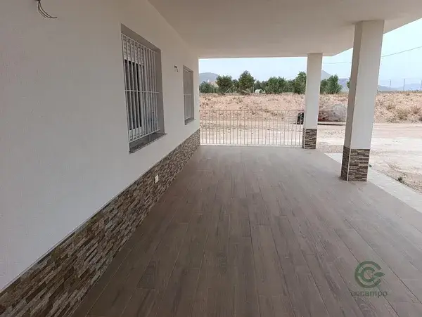 Chalet en Macisvenda con 3 dormitorios y 5000m2 de parcela