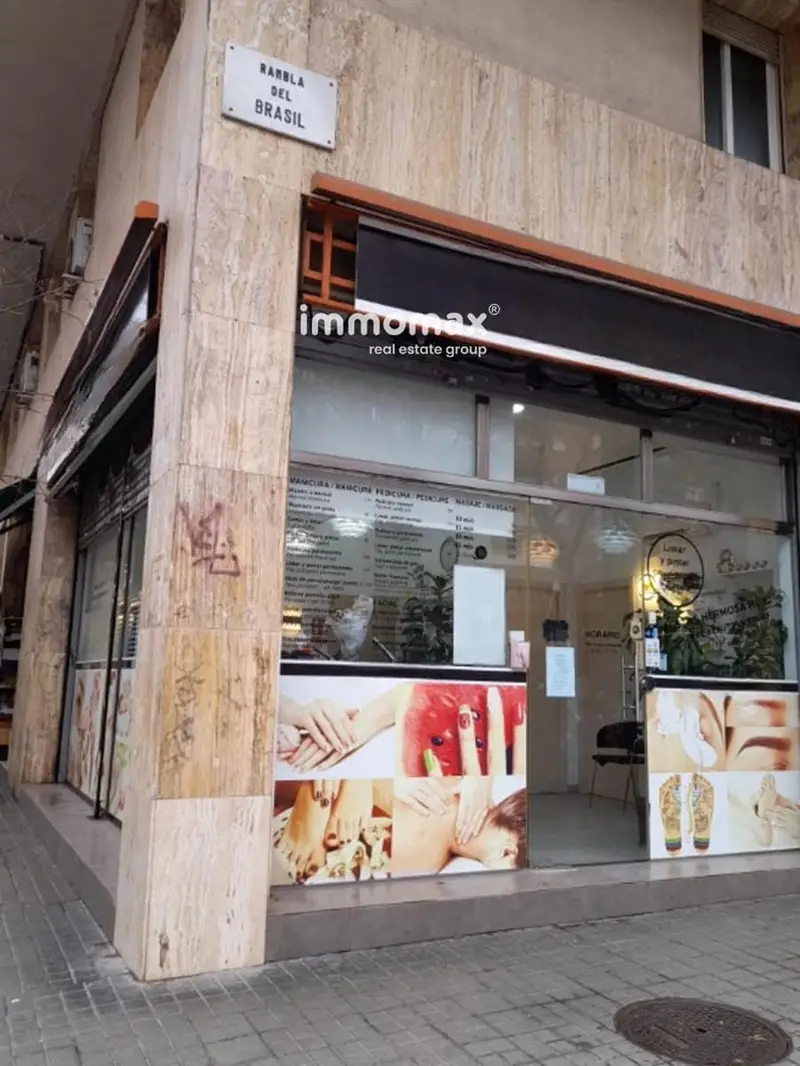 Local Comercial en Alquiler Sants Estética 59m²