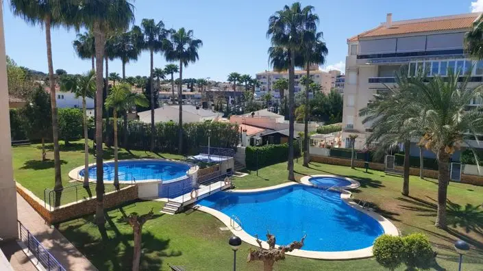 Apartamento 3 Dormitorios Albir Cerca de la Playa