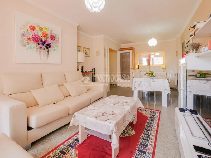 Piso en Venta Bon Aire Terrassa 3 Dormitorios Parking