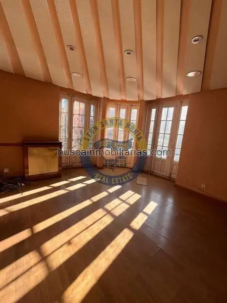 Oficina en venta en centro de Le3n 444m2