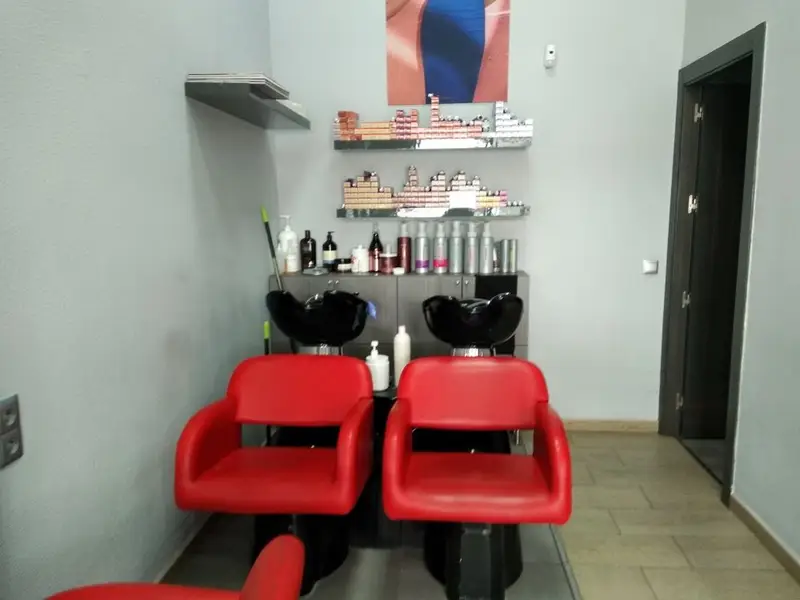 Local en Alquiler Avda Espa

a 50m2