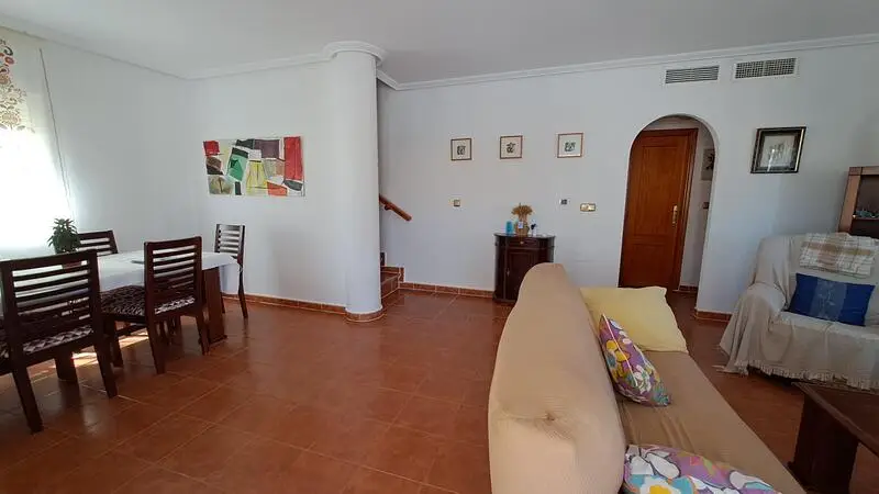 Villa 4 Dormitorios La Zenia Jardin Piscina Privada