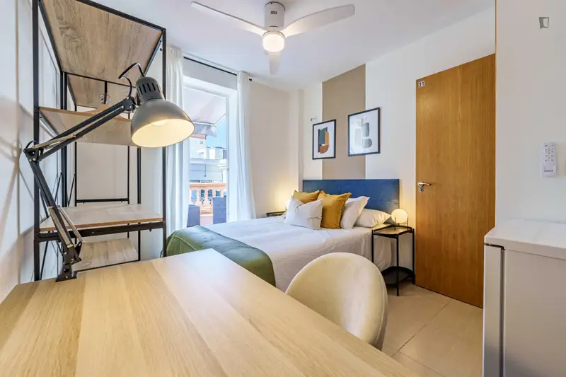 Coliving Malaga Habitaciones Amuebladas Todo Incluido