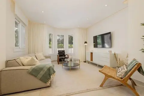 Benahavis, Andalusia 29679