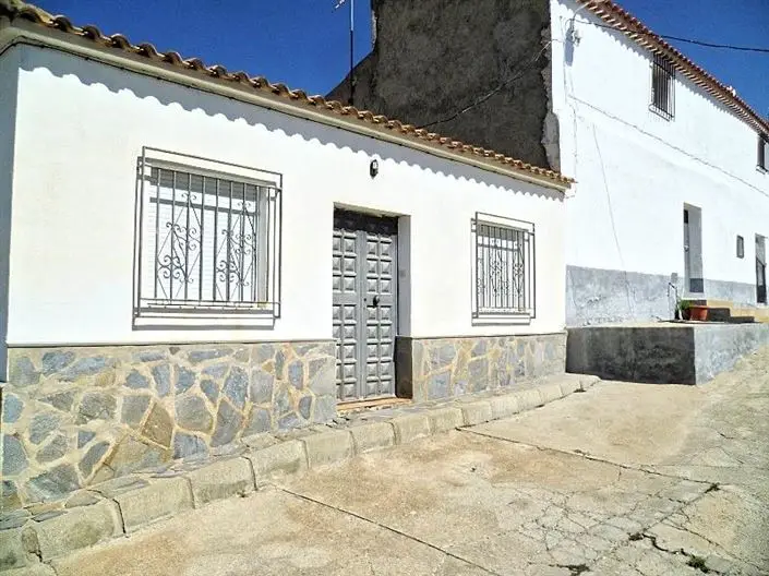 Cortijo 3 Dormitorios en Venta