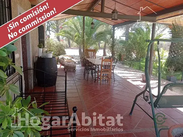 Chalet con Piscina en Badajoz 4 Dormitorios Jardin Barbacoa