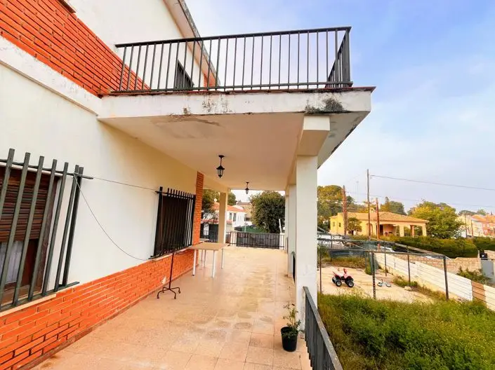 Villa 5 Dormitorios en La Cañada Reforma Integral