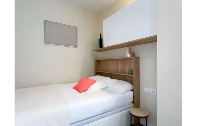 Habitacion en alquiler Madrid 136m2