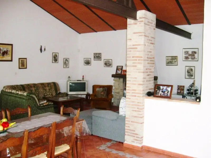 Granja con Casa de 150m2 en Alora