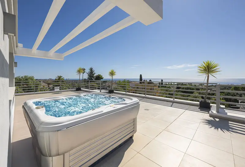 Casa Villa 5 Dormitorios El Rosario Vistas al Mar Piscina Jacuzzi