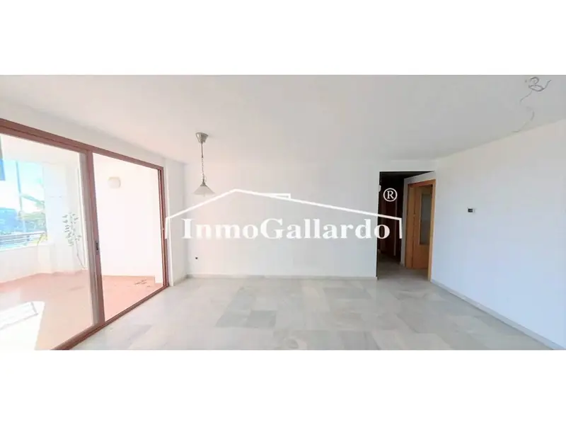 Venta Piso Jardin Nerja 2 3 Dormitorios Piscina Trastero