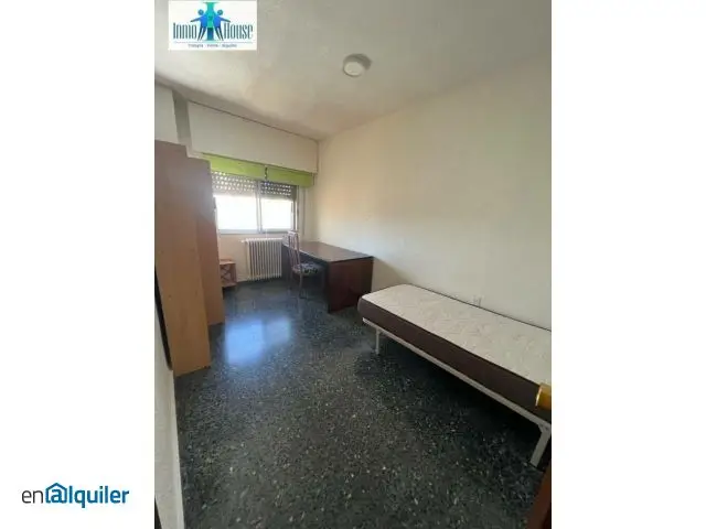 Alquiler habitacion terraza Albacete Parque Sur