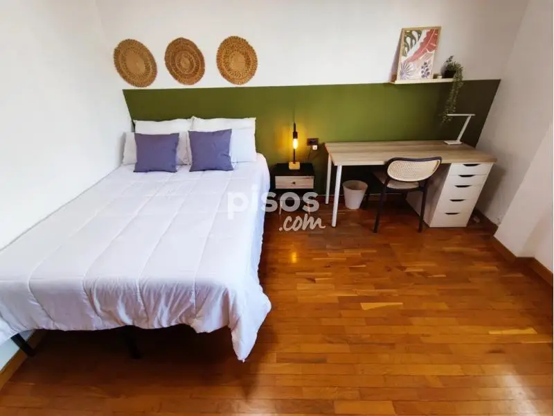 Habitacion en Alquiler Centro para Estudiantes y J
venes