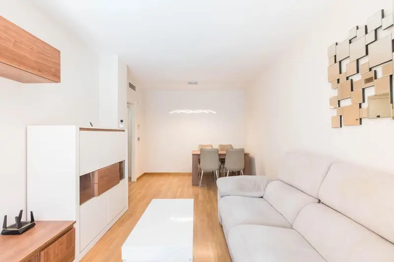 Piso en venta en Murcia: 105m², 3 habitaciones, 2 baños, garaje y terraza