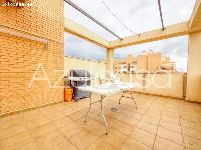Fantástico Ático En Venta De 1 Dormitorios Y 1 Baño Con Una Espectacular Terraza De 33M2