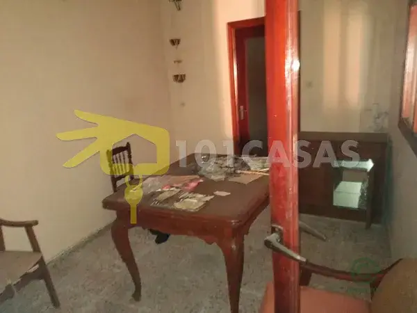 Casa en Sueca para Reformar 150m2 Cerca de la Playa