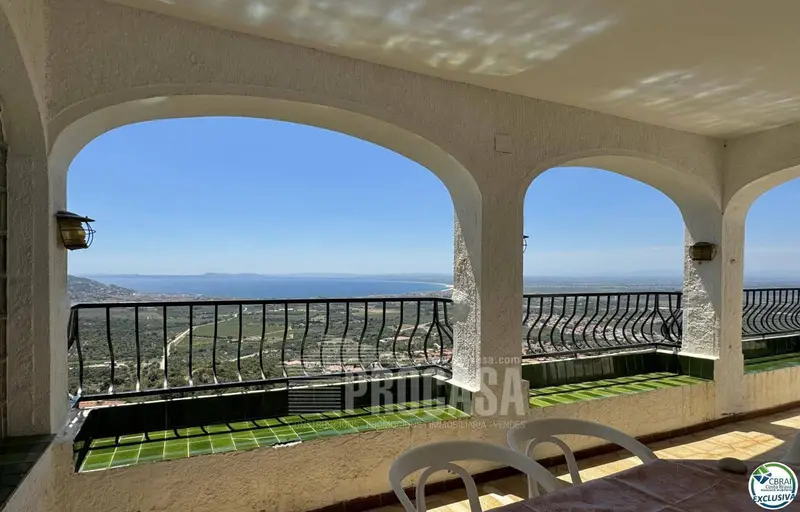 Chalet en venta en El Mas Fumats Roses Girona