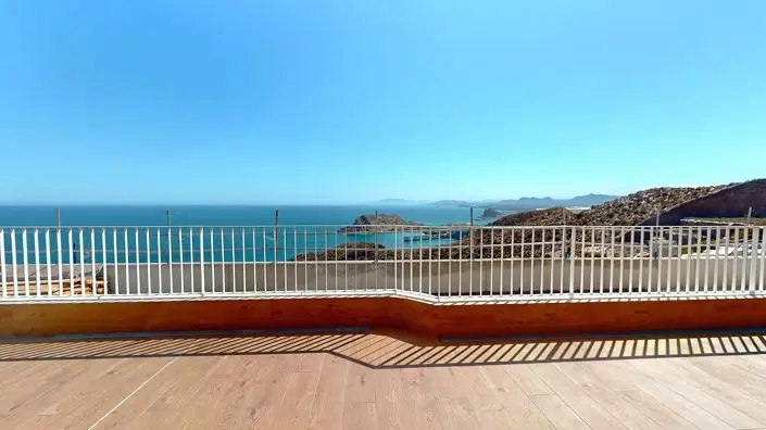 Apartamentos en Águilas Murcia: Primera Línea de Playa